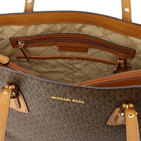 michael kors borse tracolla outlet|michael Kors Outlet purses.